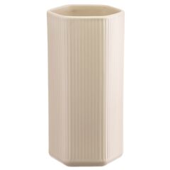 Ваза кремового цвета из коллекции Edge, 27см, Tkano