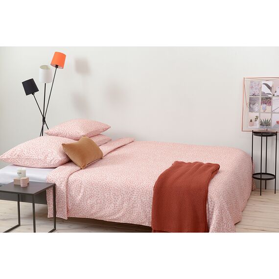 Комплект постельного белья розового цвета с принтом Спелая смородина из коллекции Scandinavian touch, 150х200 см, изображение 3