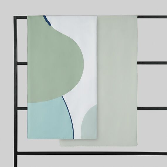 Комплект постельного белья двуспальный из сатина мятного цвета с авторским принтом из коллекции Freak Fruit, изображение 6