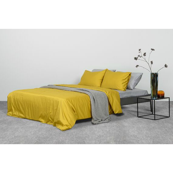 Комплект постельного белья полутораспальный из сатина горчичного цвета из коллекции Essential, изображение 9