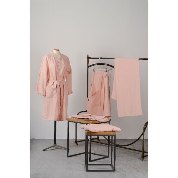 Подушка стеганая на стул из умягченного льна розово-пудрового цвета из коллекции Essential, 40х40 см, изображение 2