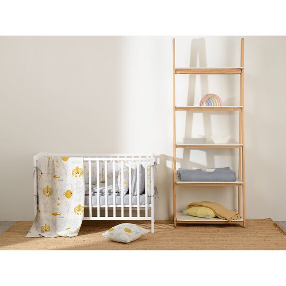 Подушка декоративная с принтом Oceania world из коллекции Tiny world 35х35 см, изображение 4