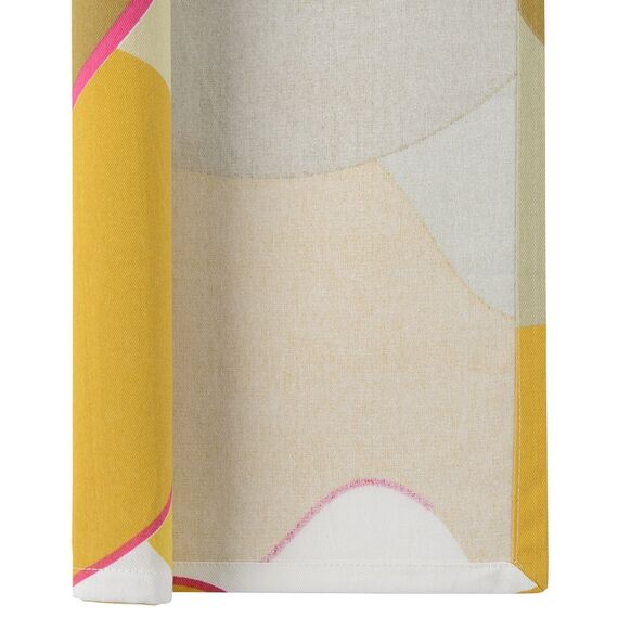 Салфетка сервировочная из хлопка горчичного цвета с авторским принтом из коллекции Freak Fruit, 45х45 см, изображение 3