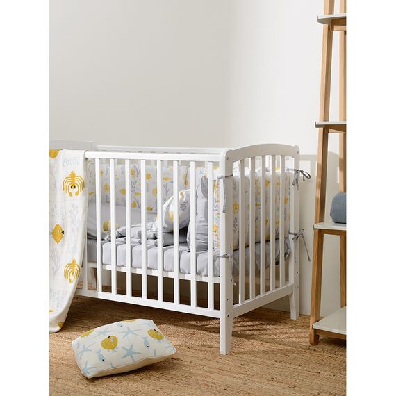 Простыня на резинке детская из сатина светло-серого цвета из коллекции Essential, 90х200х28 см, изображение 3