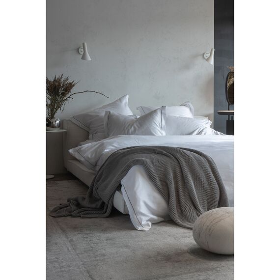 Простыня из сатина белого цвета из египетского хлопка из коллекции Essential, 240х270 см, изображение 5