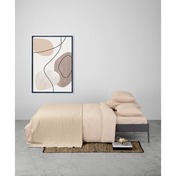 Простыня бежевого цвета из органического стираного хлопка из коллекции Essential, 240х270 см, изображение 6