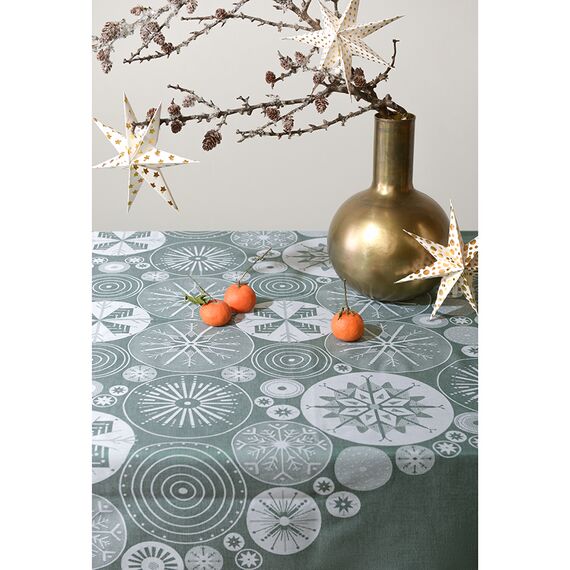 Скатерть из хлопка зеленого цвета с рисунком Ледяные узоры из коллекции New Year Essential, 180х260см, изображение 3