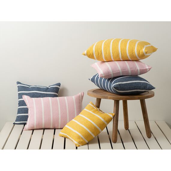 Чехол на подушку декоративный в полоску цвета пыльной розы из коллекции Essential, 40х60 см, изображение 5