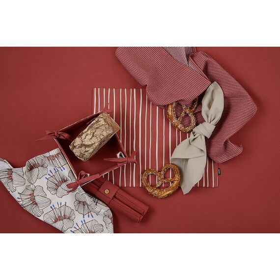 Салфетка сервировочная из хлопка терракотового цвета с принтом Полоски из коллекции Prairie, 45х45 см, изображение 5