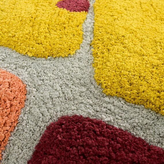 Чехол на подушку с рисунком Tea plantation горчичного цвета из коллекции Terra, 45х45 см, изображение 7