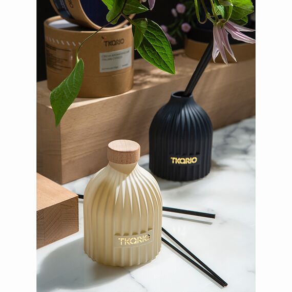 Диффузор ароматический Green tea & Pear blossom из коллекции Edge, 200 мл, тёмно-синий, Tkano, изображение 9