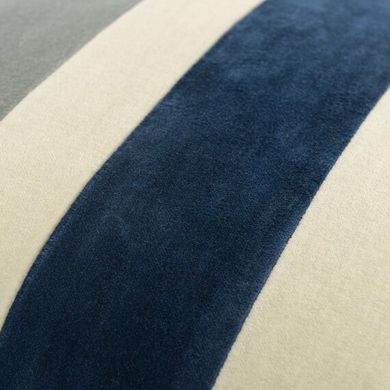 Чехол на подушку с рисунком Tulip garden из коллекции Terra, 45х45 см, изображение 7