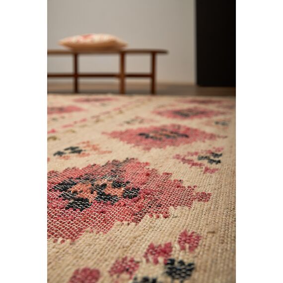 Ковер из шерсти по мотивам башкирских орнаментов из коллекции Cultural Heritage, 160х230 см, Tkano, изображение 8