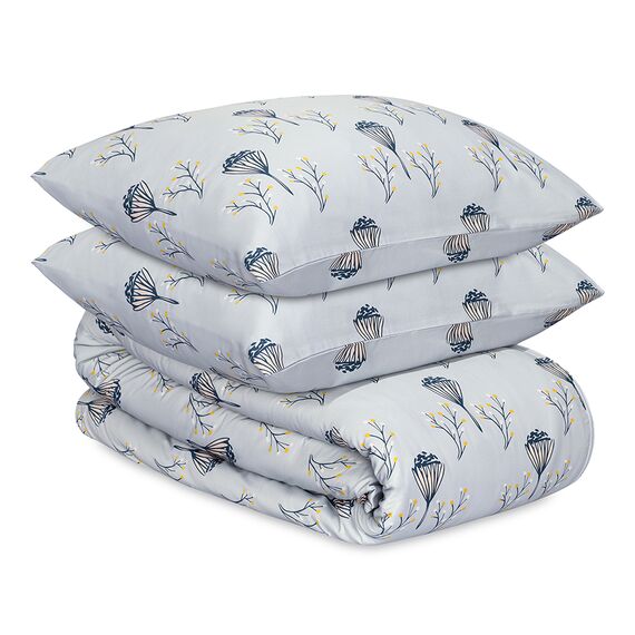 Комплект постельного белья 'Полевые цветы' из премиального сатина из коллекции Russian North, 200х220 см, Tkano