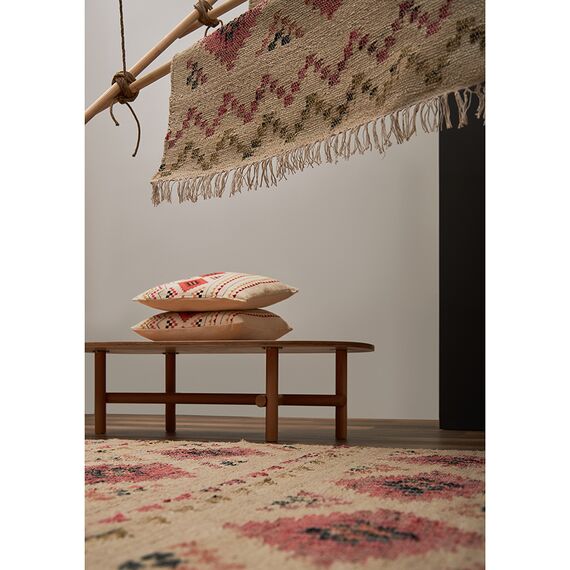 Ковер из шерсти по мотивам башкирских орнаментов из коллекции Cultural Heritage, 120х180 см, Tkano, изображение 9