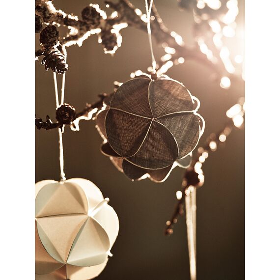 Набор елочных украшений из бумаги Fashion moments из коллекции New Year Essential, Tkano, изображение 6