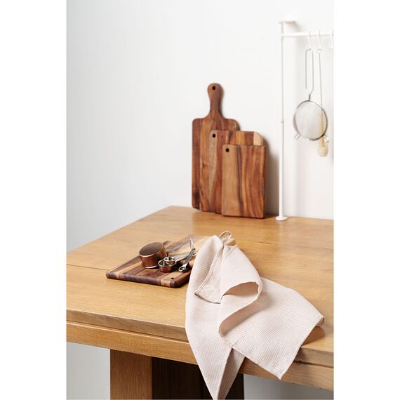 Набор из двух вафельных полотенец изо льна бежевого цвета из коллекции Essential, 50х70 см, изображение 3