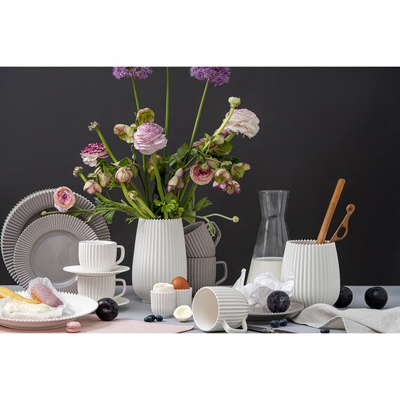 Набор из двух подставок для яиц белого цвета из коллекции Edge, S, Tkano, изображение 2