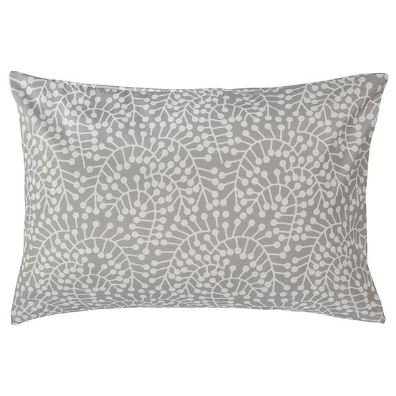 Набор из двух наволочек серого цвета с принтом Спелая смородина из коллекции Scandinavian touch, 50х70 см, изображение 3