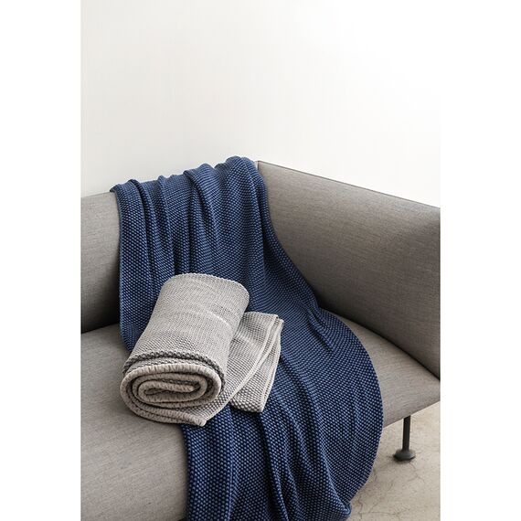 Плед из стираного хлопка темно-синего цвета из коллекции Essential, 130х180 см, изображение 3