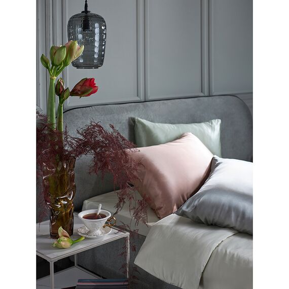 Наволочка из натурального шелка мятного цвета из коллекции Essential, 50х70 см, Tkano, изображение 3