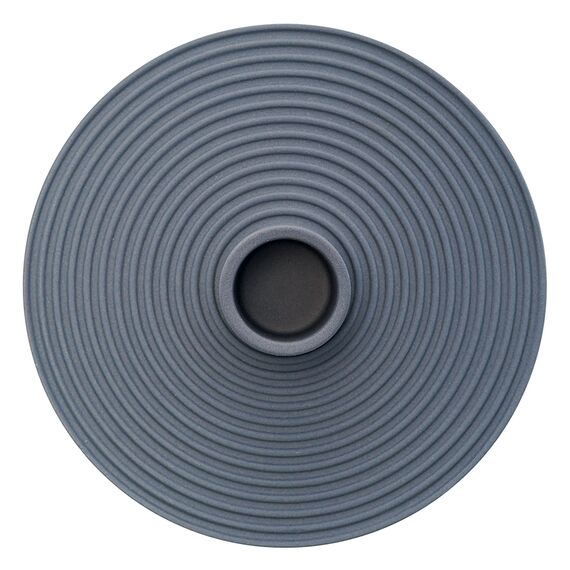 Подсвечник из каменной керамики темно-синего цвета из коллекции Essential, Tkano, изображение 4