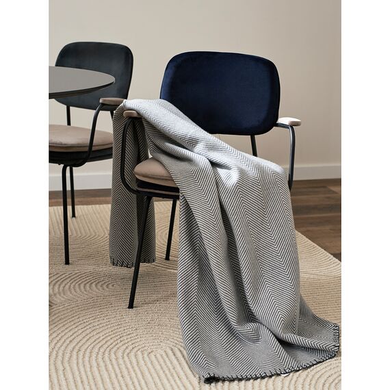 Плед из шерсти мериноса серого цвета из коллекции Essential, 130х180 см, Tkano, изображение 4