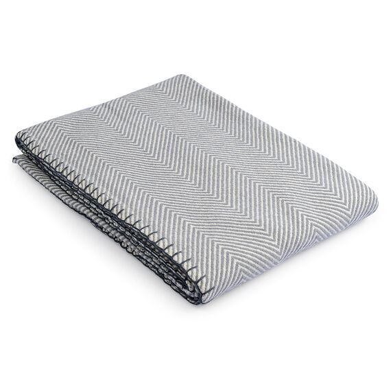 Плед из шерсти мериноса серого цвета из коллекции Essential, 130х180 см, Tkano, изображение 11