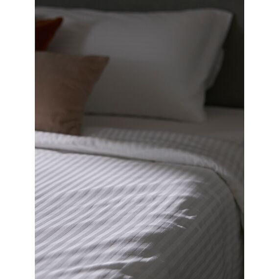 Набор наволочек из страйп-сатина из коллекции Essential, 50х70 см, Tkano, изображение 5