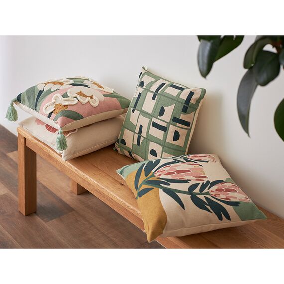 Подушка декоративная с геометрическим принтом из коллекции Ethnic, 45х45 см, Tkano, изображение 3