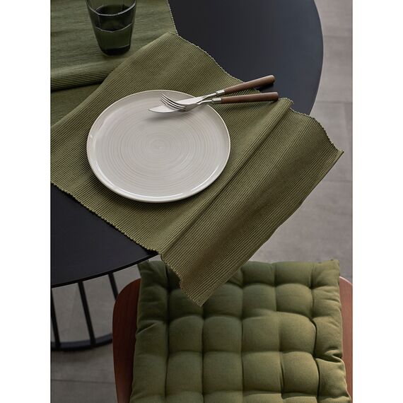 Подушка на стул из хлопка оливкового цвета из коллекции Essential, 40х40 см, Tkano, изображение 6