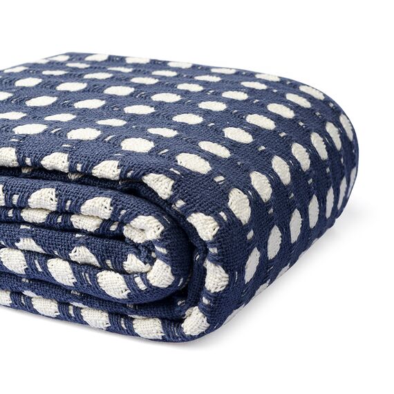 Покрывало из хлопка Polka dots темно-синего цвета из коллекции Essential, 180х250 см, Tkano, изображение 8