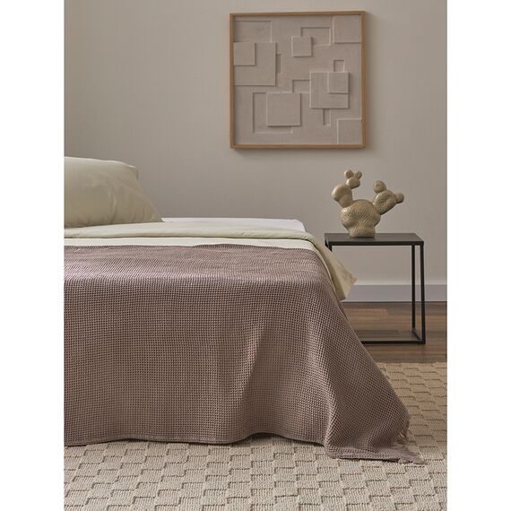 Покрывало вафельное из хлопка серо-бежевого цвета из коллекции Essential, 180х250 см, Tkano, изображение 3