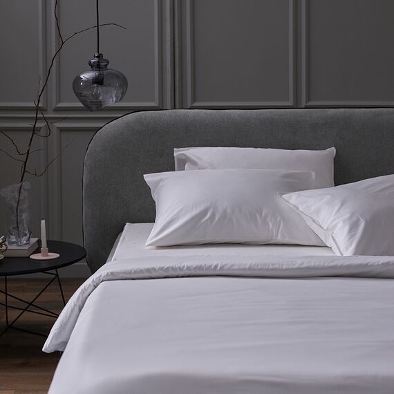 Простыня на резинке из плотного сатина белого цвета из коллекции Essential, 180х200х30 см, Tkano, изображение 4