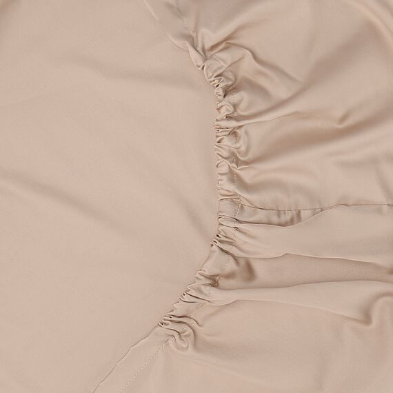Простыня на резинке из премиального сатина бежевого цвета из коллекции Essential, 180х200х30 см, Tkano, изображение 4