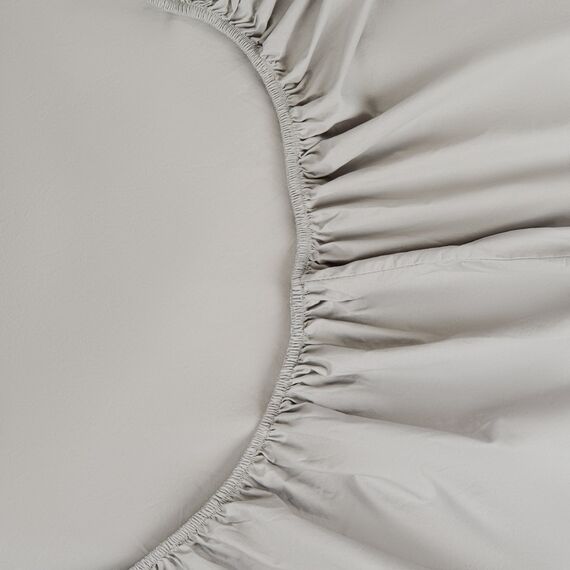 Простыня на резинке серого цвета из органического стираного хлопка из коллекции Essential, 180х200 см, изображение 2