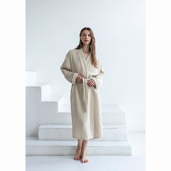 Халат из многослойного муслина бежевого цвета из коллекции Essential, размер M, Tkano, изображение 8