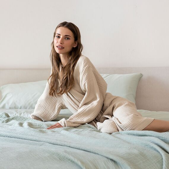 Халат из многослойного муслина бежевого цвета из коллекции Essential, размер M, Tkano, изображение 4