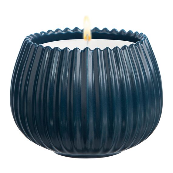 Свеча ароматическая Spicy Snowflakes из коллекции Edge, синий, 30 ч, Tkano, изображение 8