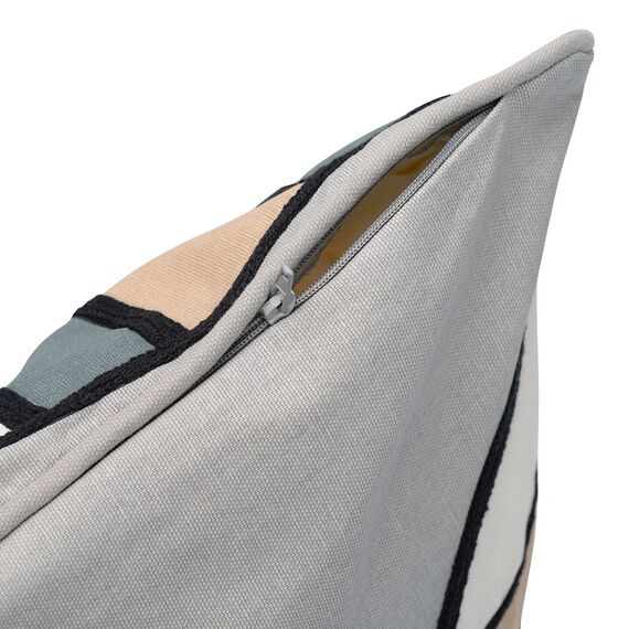 Чехол на подушку с принтом Гармония тайги и вышивкой из коллекции Russian North, 45х45 см, изображение 4