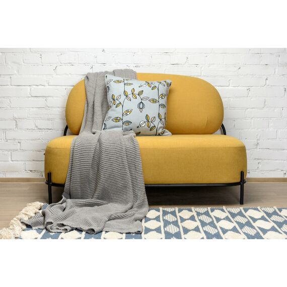 Чехол на подушку с орнаментом Ягоды тайги и вышивкой из коллекции Russian North, 45х45 см, изображение 2