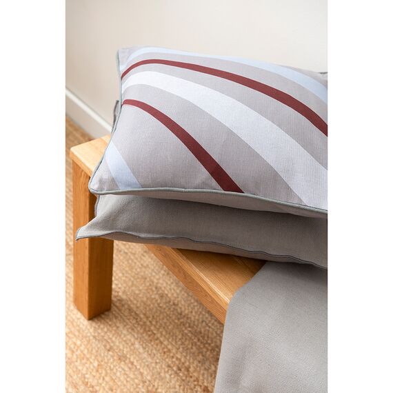 Чехол на подушку из хлопка с принтом Tulip field из коллекции Terra, 45х45 см, изображение 8