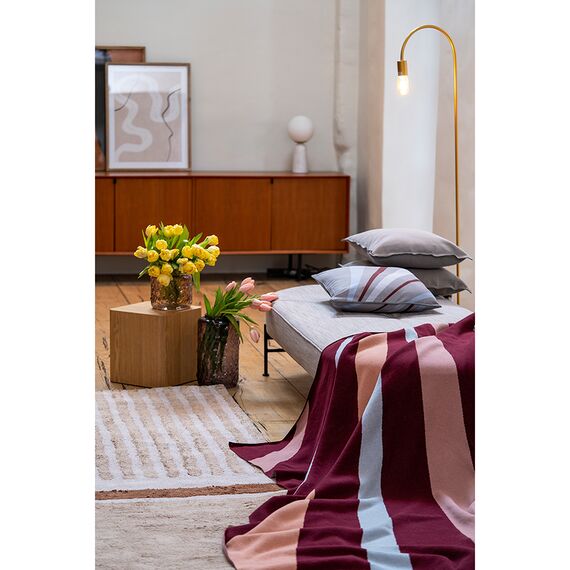 Чехол на подушку из хлопка с принтом Tulip field из коллекции Terra, 45х45 см, изображение 4