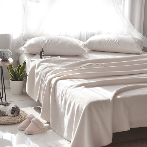 Покрывало София, цвет молочный, размер 220х240, Sofi de Marko