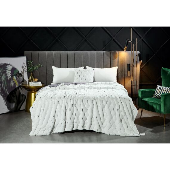 Покрывало Адриана №1, размер 220х240, Sofi de Marko