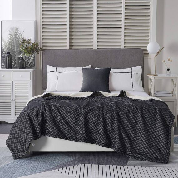 Покрывало Гранд, цвет темно-серый, размер 220х240 Трикотаж, Sofi de Marko