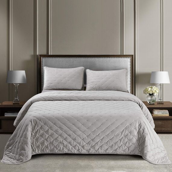 Покрывало Иоланта, цвет серебро, размер 240х260, Sofi de Marko