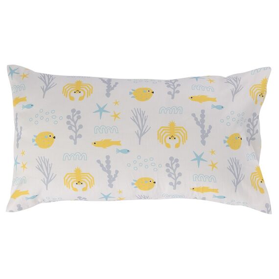 Наволочка из сатина с принтом Oceania world из коллекции Tiny world, 30х50 см